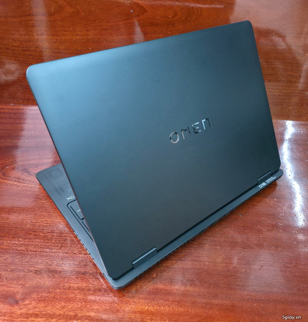 HP Omnibook Slim | Dell Aurora 16X | HP Ultra Flip|HP Elitebook G1i - 20