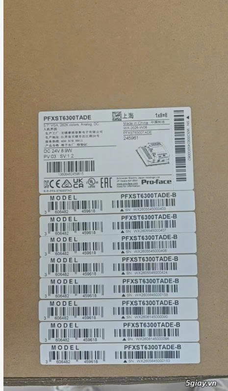 MÀN HÌNH HMI PRO-FACE PFXST6300TADE 5.7