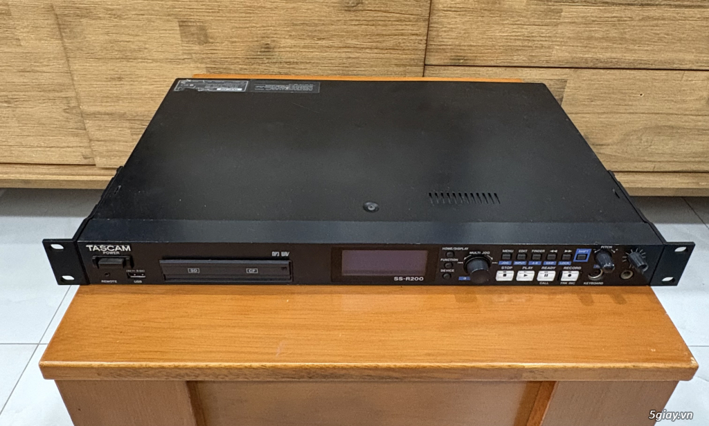 Đầu đọc USB/SD/CF TASCAM SS-R200, Còn Denon sansui - 1