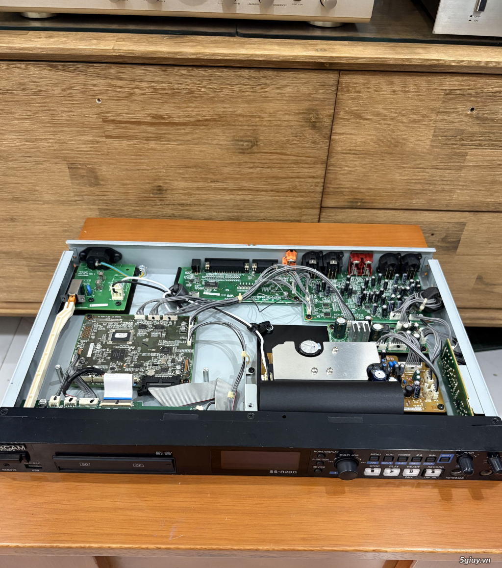 Đầu đọc USB/SD/CF TASCAM SS-R200, Còn Denon sansui - 3