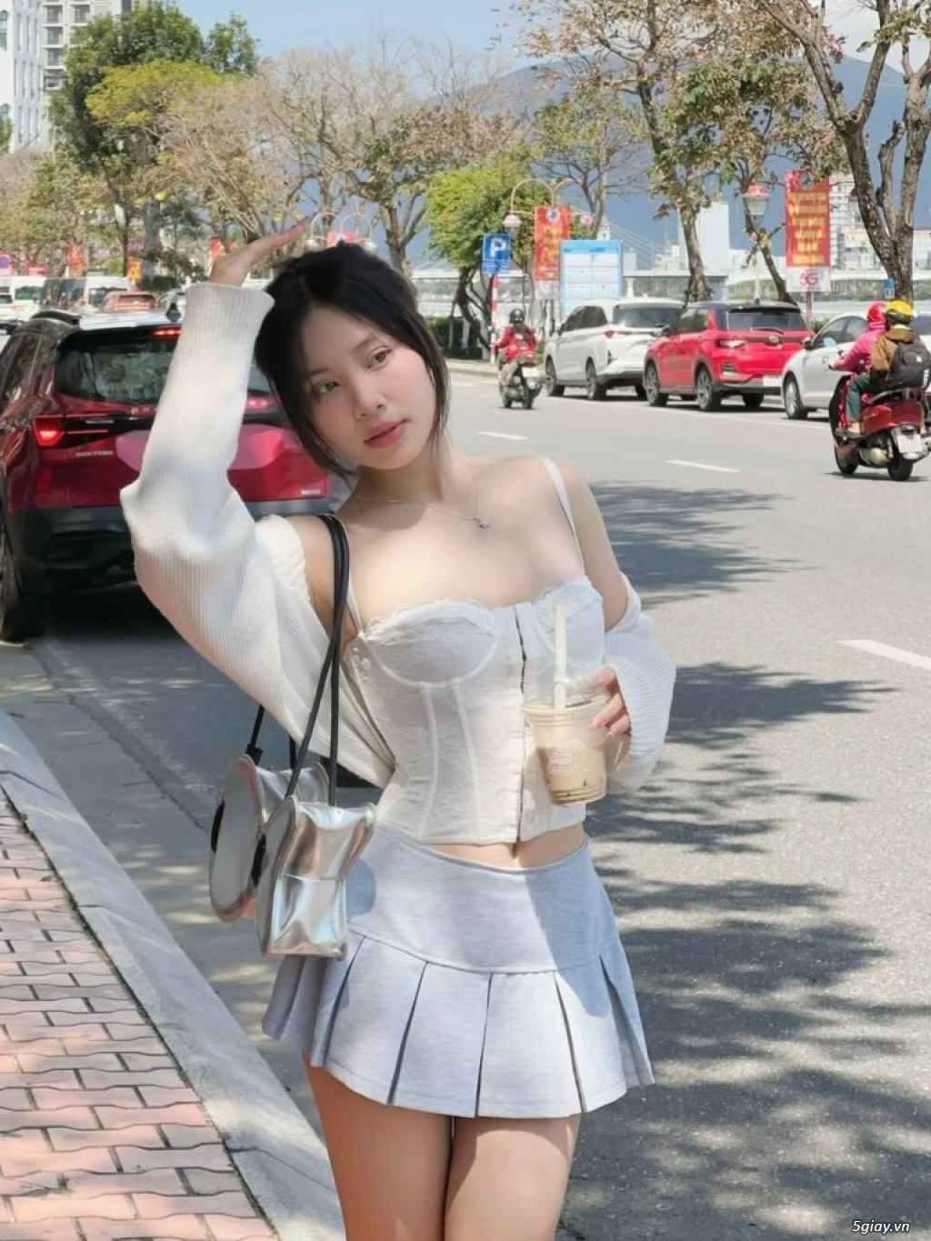 Một nửa Thế giới: Quà tặng của tạo hóa dành cho đàn ông. - 1