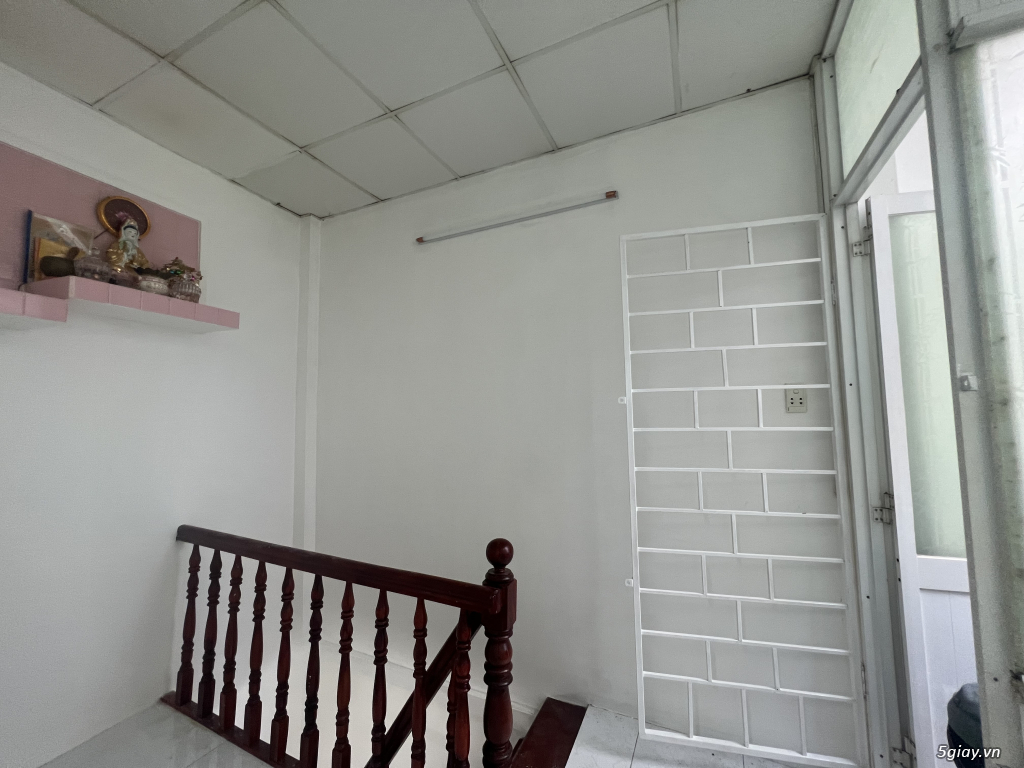 Nhà cho thuê Hẻm Trần Hưng Đạo Q1 - 3