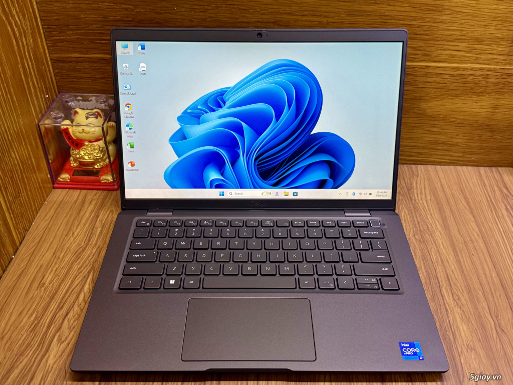 Dell Latitude 7420 - Core i7 1185G7 - 1.2 Kg thôi - 3