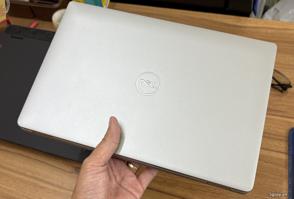 Dell Latitude 5430 i5-1235u Ram 16g SSD 256G zin đẹp - 4