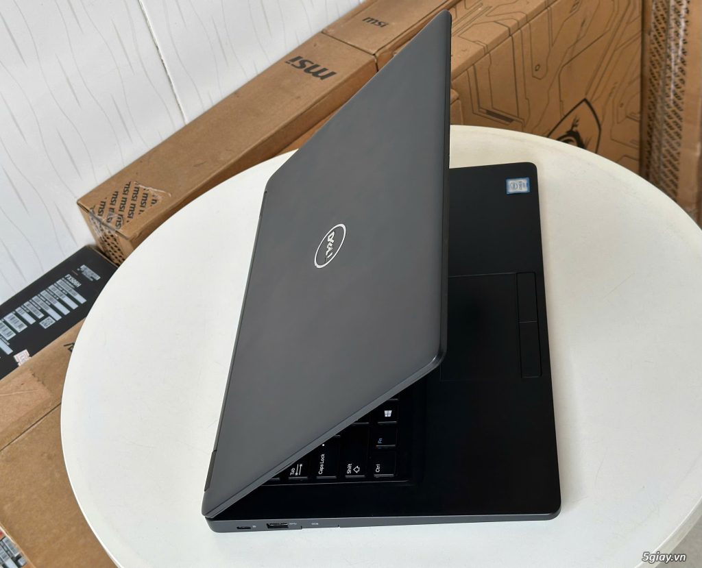 Dell Latitude 5480 Core i5-6300U, RAM 8GB, SSD 256GB, 14 FHD - 2