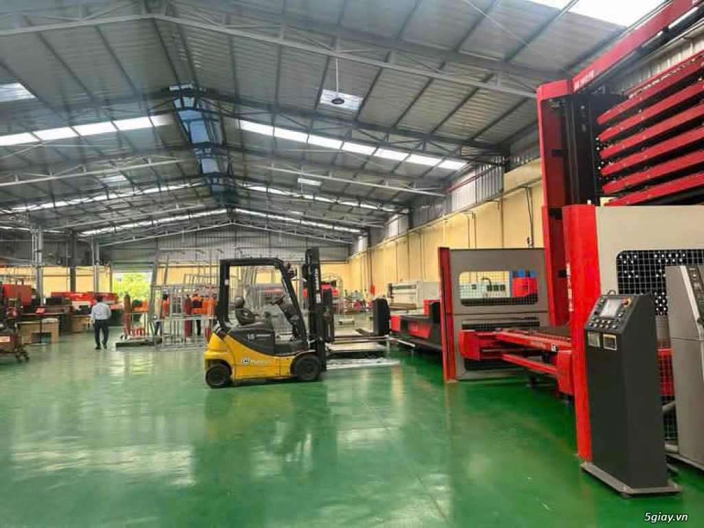 https://khoxuongmiennam.com.vn Cho thuê Kho Xưởng 2.300m2 Bình Chánh