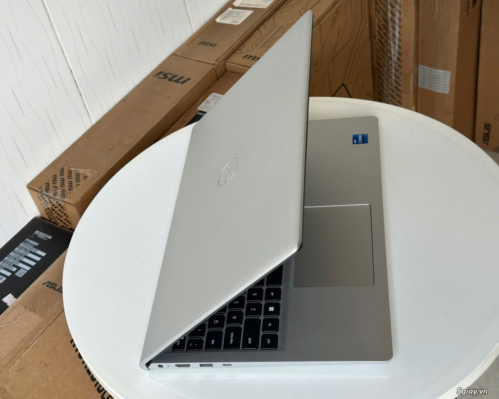 Dell 15 DC15250 i7-1355U, RAM 16GB, SSD 512GB, 15.6 120Hz, BH 02/2027 - 3